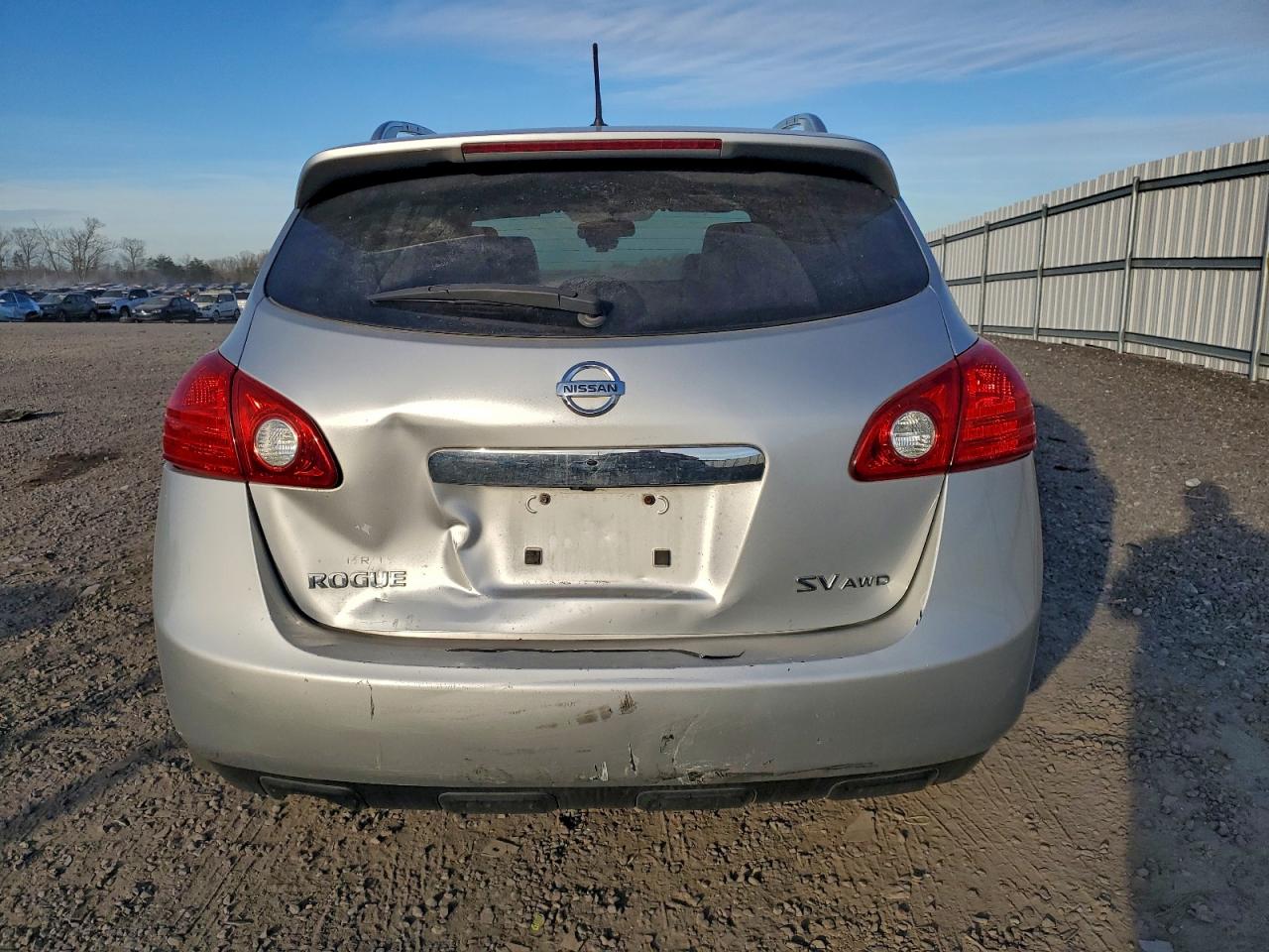 2013 NISSAN ROGUE S photo 16