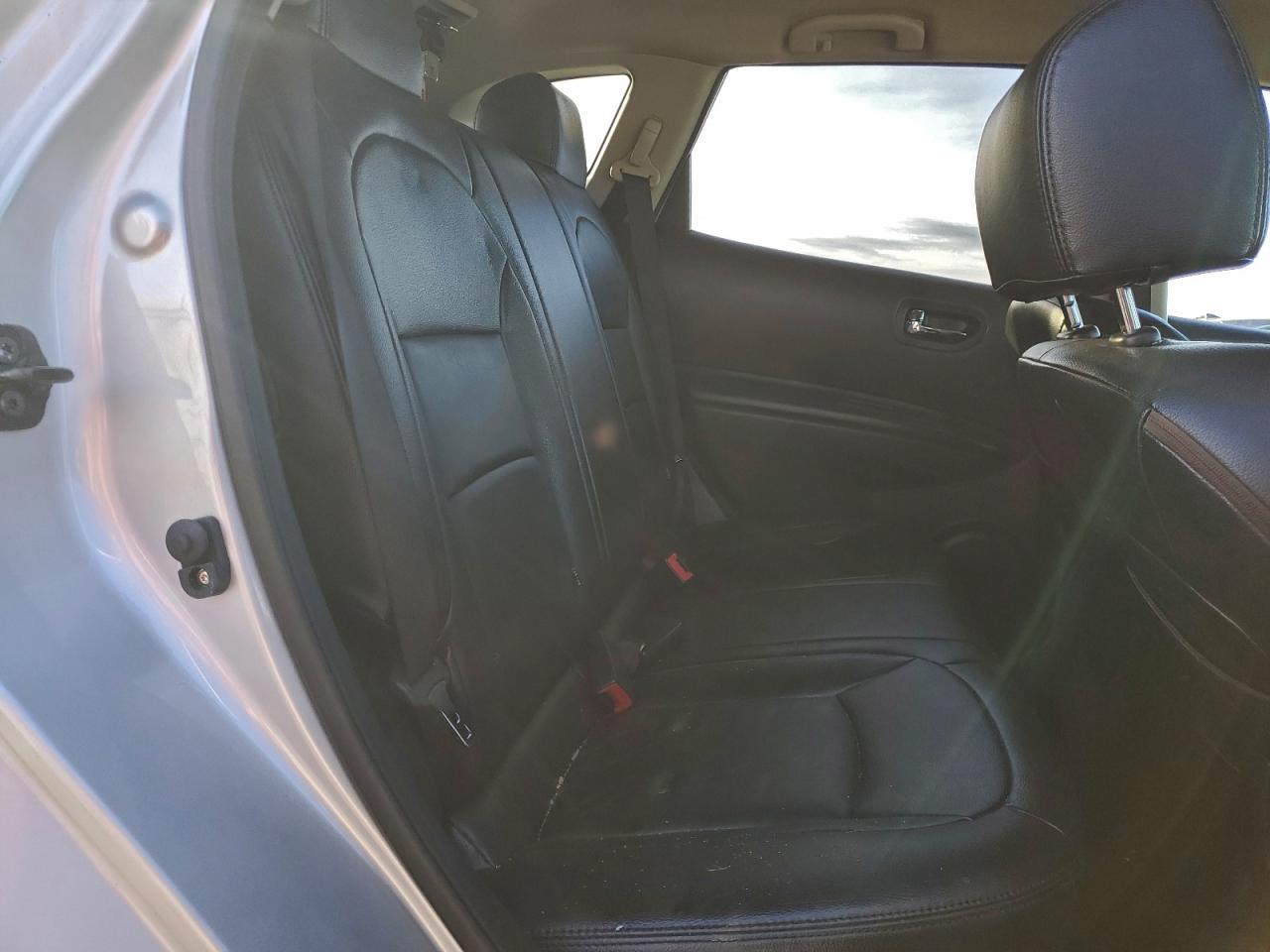 2013 NISSAN ROGUE S photo 31