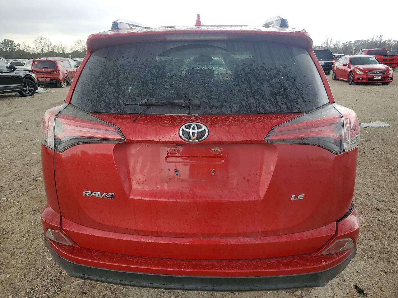 2017 TOYOTA RAV4 LE photo 6