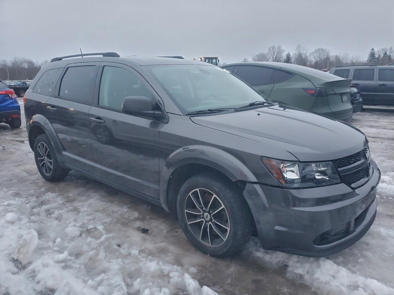 2018 DODGE JOURNEY SE photo 4