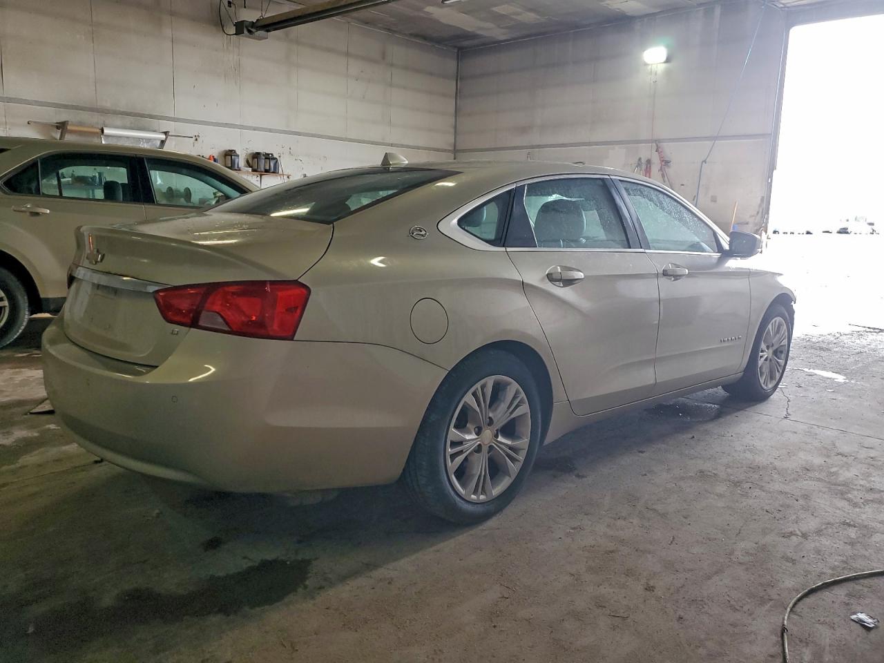 2014 CHEVROLET IMPALA LT photo 5