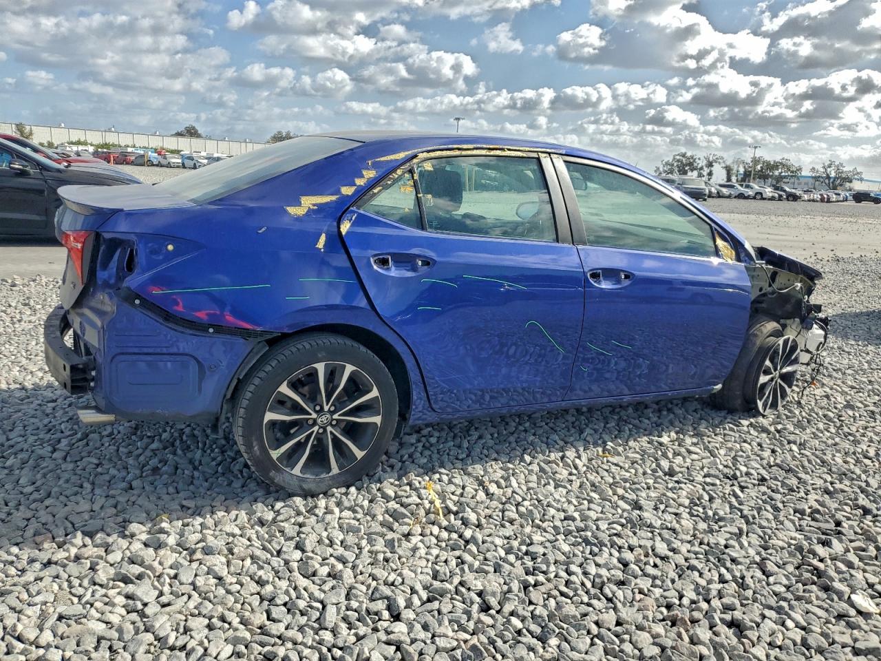 2017 TOYOTA COROLLA L photo 7