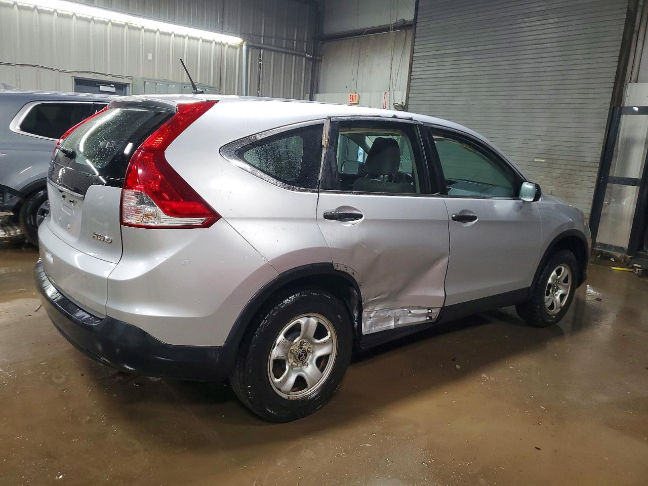 2012 HONDA CR-V LX photo 3