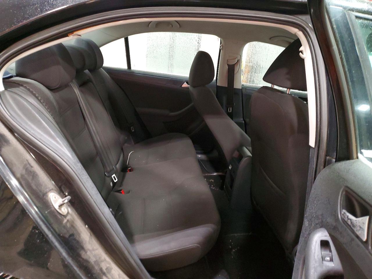 2012 VOLKSWAGEN JETTA SE photo 10