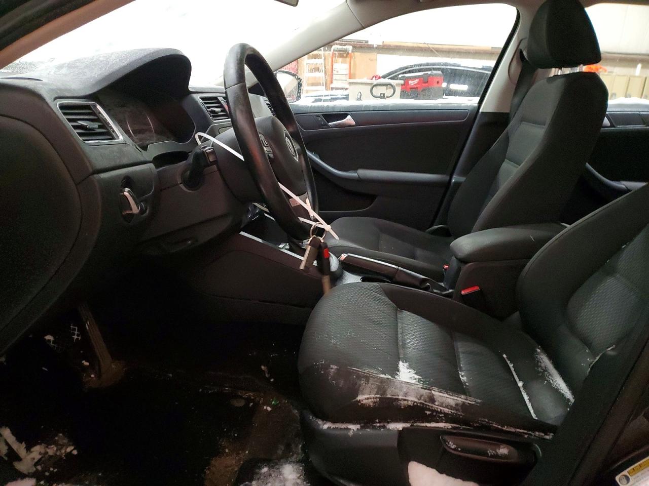 2012 VOLKSWAGEN JETTA SE photo 7