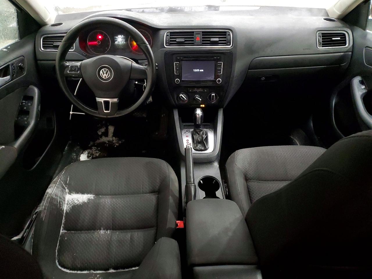 2012 VOLKSWAGEN JETTA SE photo 8