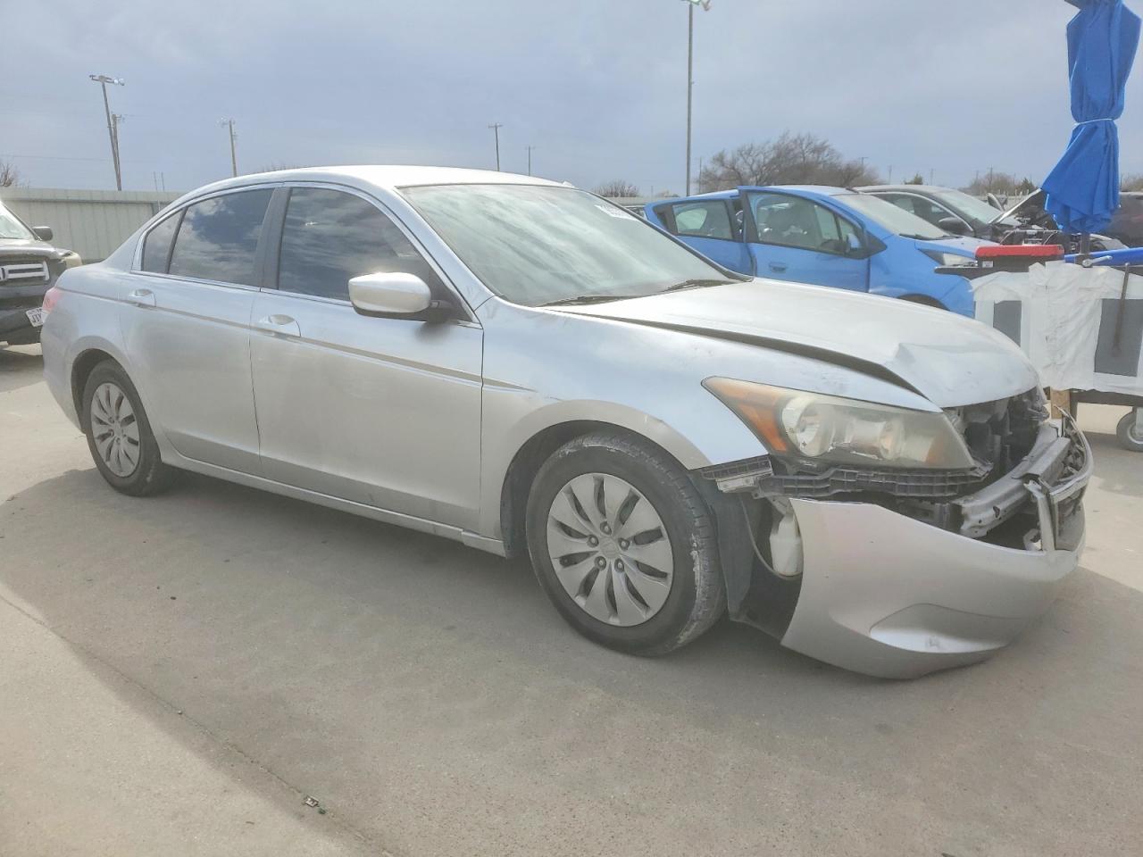 2009 HONDA ACCORD LX photo 4