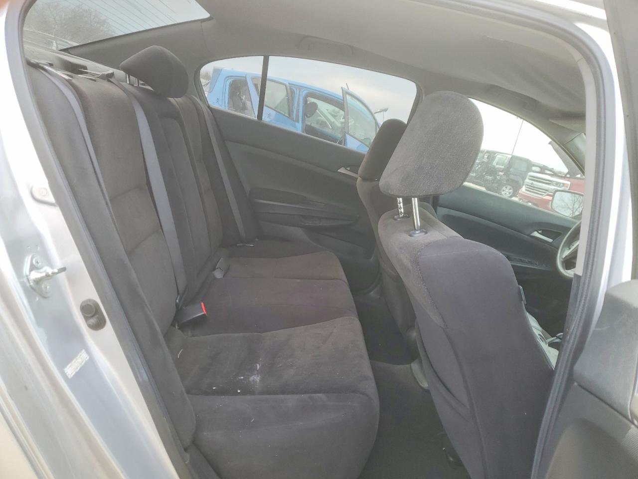 2009 HONDA ACCORD LX photo 10