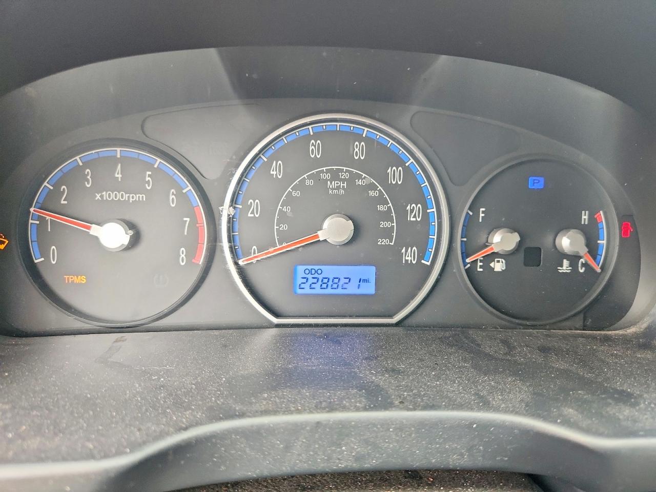 2009 HYUNDAI SANTA FE GLS photo 9