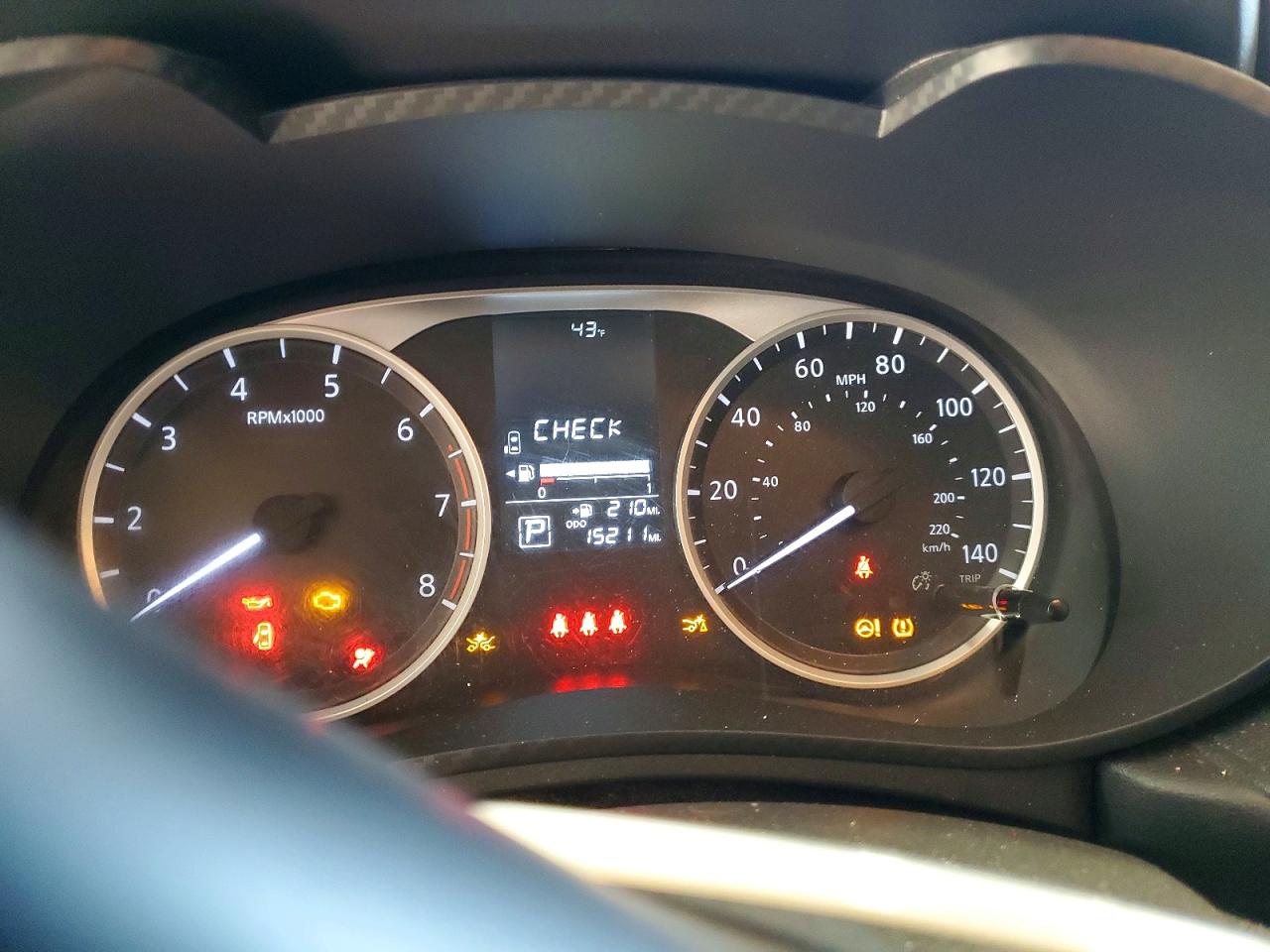 2024 NISSAN VERSA S photo 9