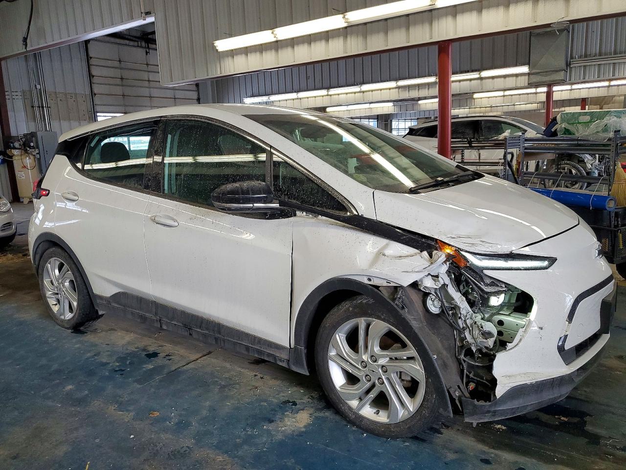 2023 CHEVROLET BOLT EV 1LT photo 4