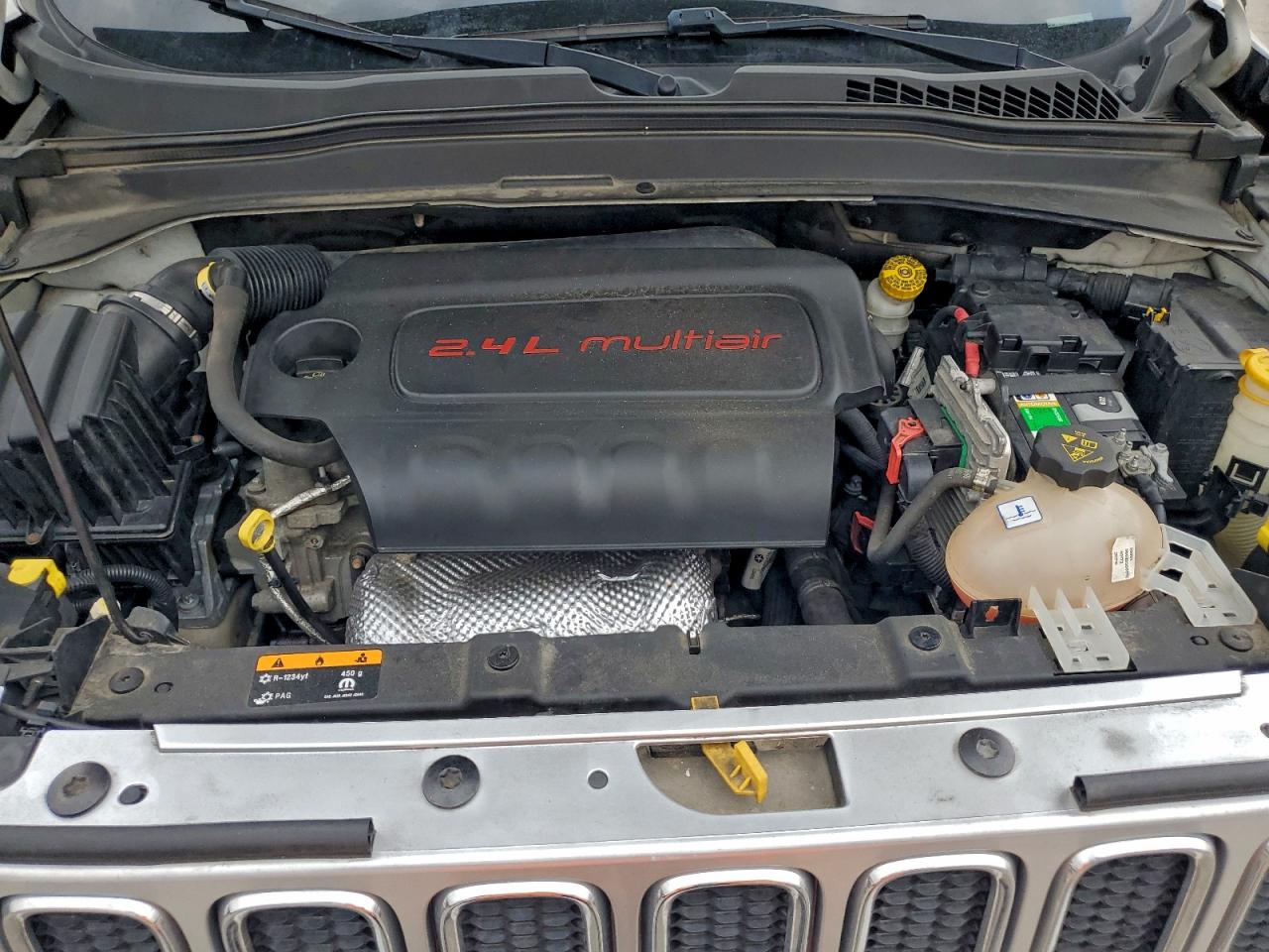 2015 JEEP RENEGADE LIMITED photo 12