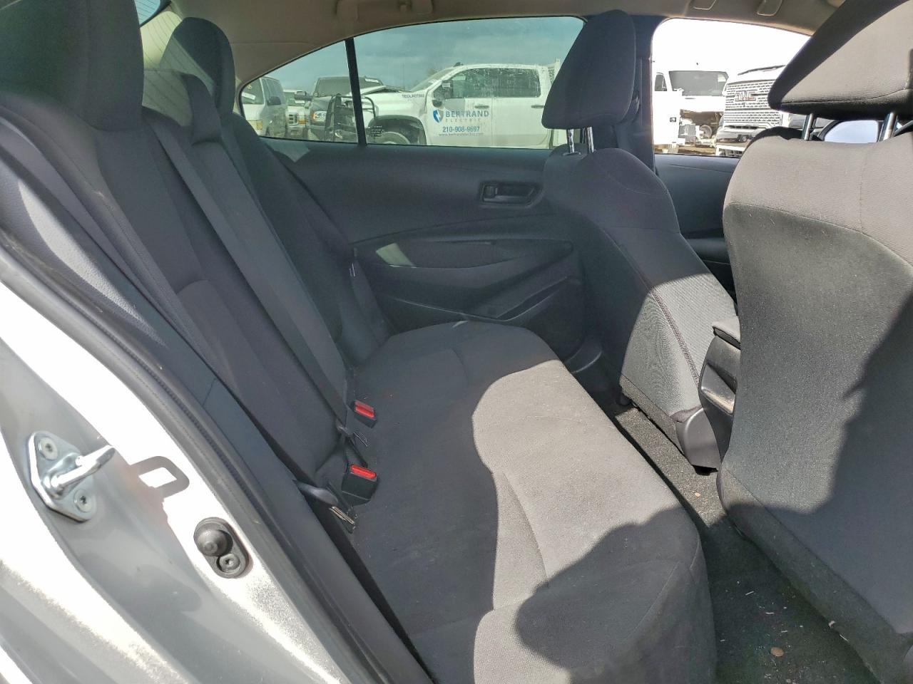 2022 TOYOTA COROLLA LE photo 28