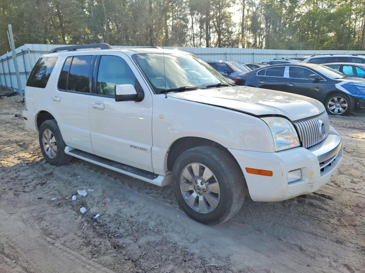 2008 MERCURY MOUNTAINEER LUXURY photo 4
