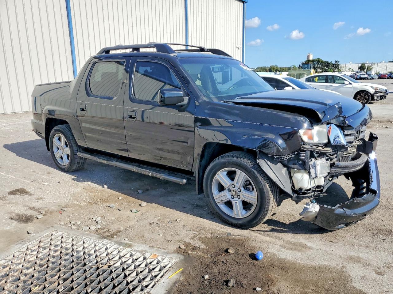 2010 HONDA RIDGELINE RTL photo 4