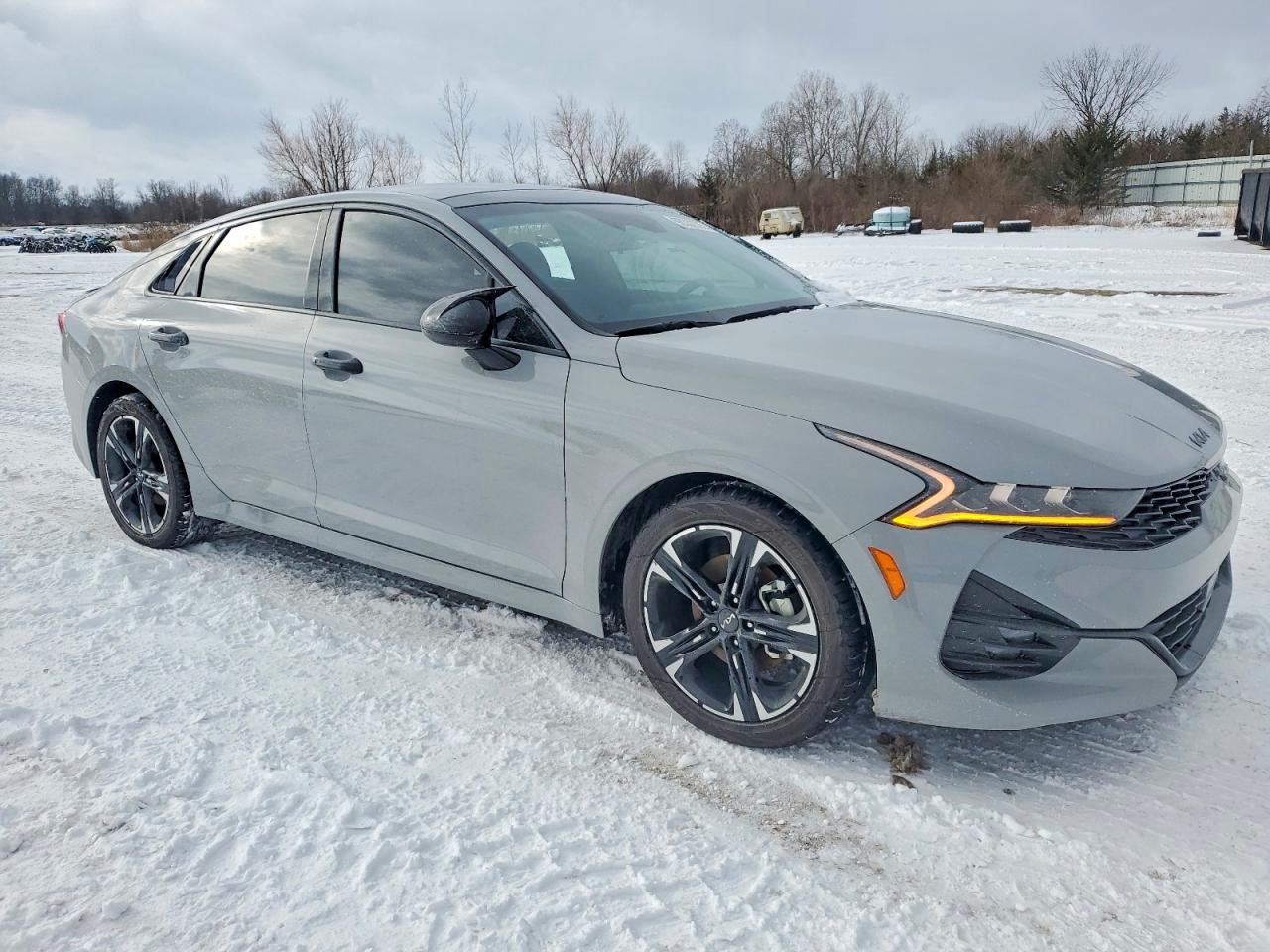 2023 KIA K5 GT LINE photo 4