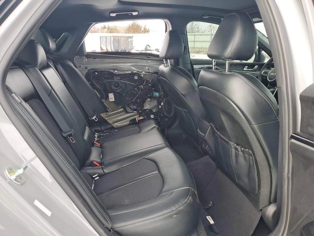 2023 KIA K5 GT LINE photo 10