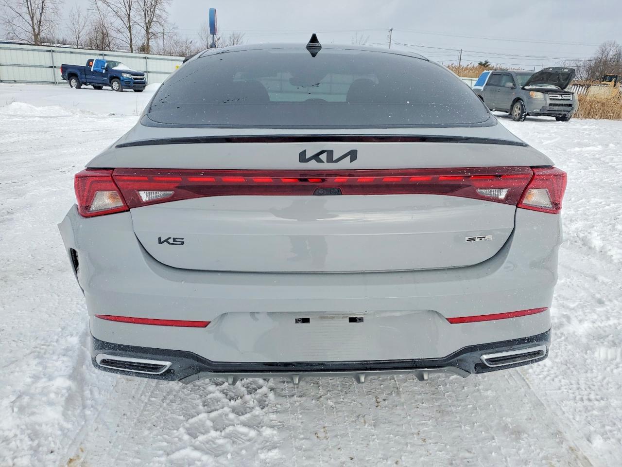 2023 KIA K5 GT LINE photo 6