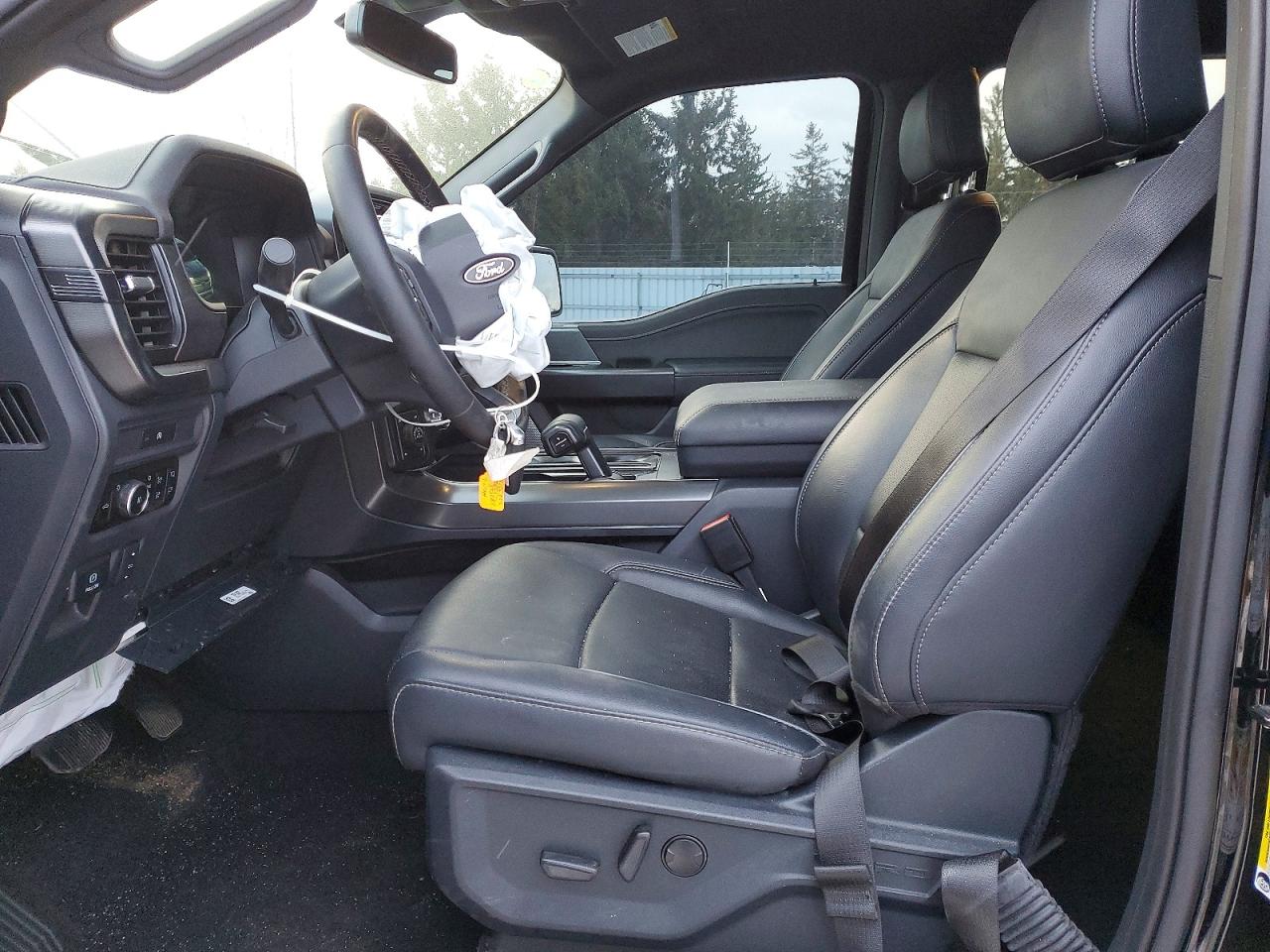 2025 FORD F150 LARIAT photo 7
