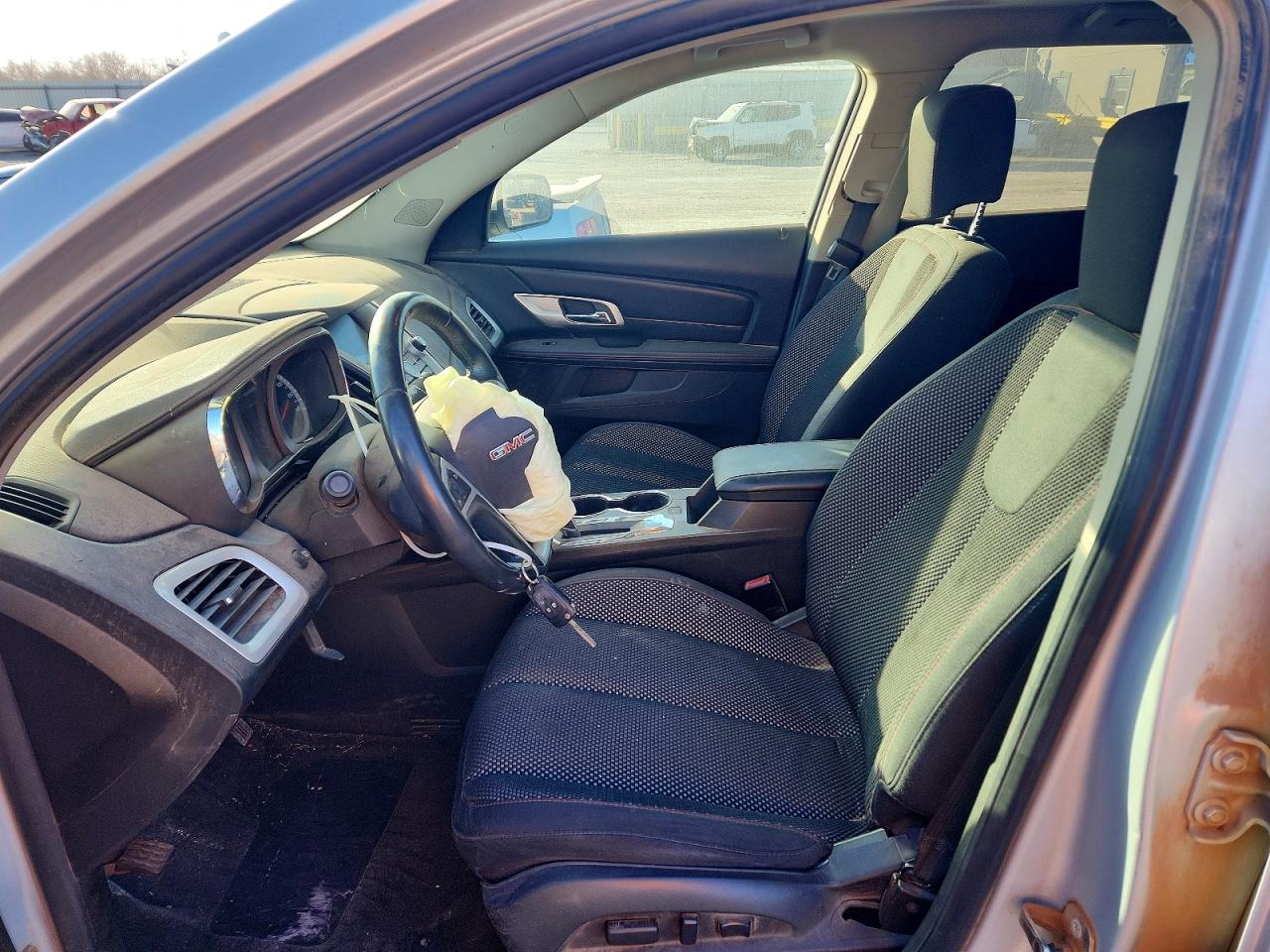 2011 GMC TERRAIN SLE photo 7