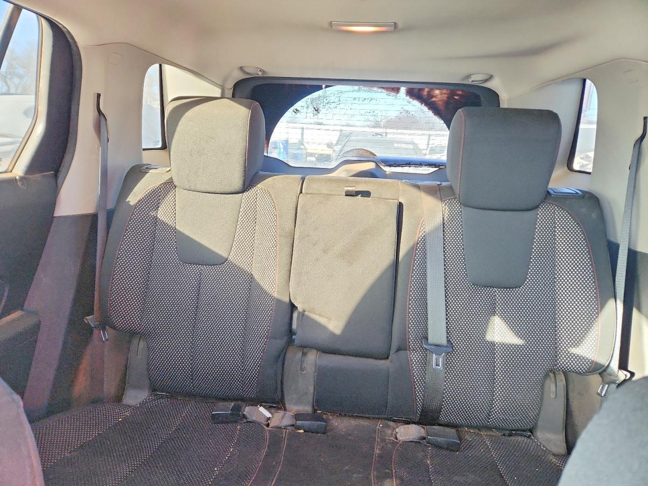 2011 GMC TERRAIN SLE photo 10