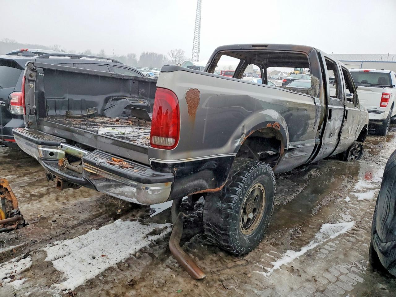 2002 FORD F350 SRW SUPER DUTY photo 3