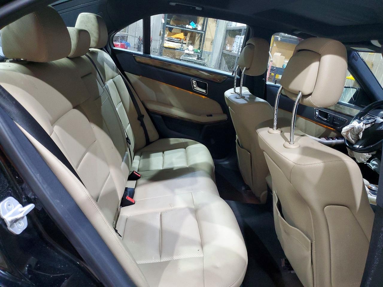 2011 MERCEDES-BENZ E 350 4MATIC photo 10