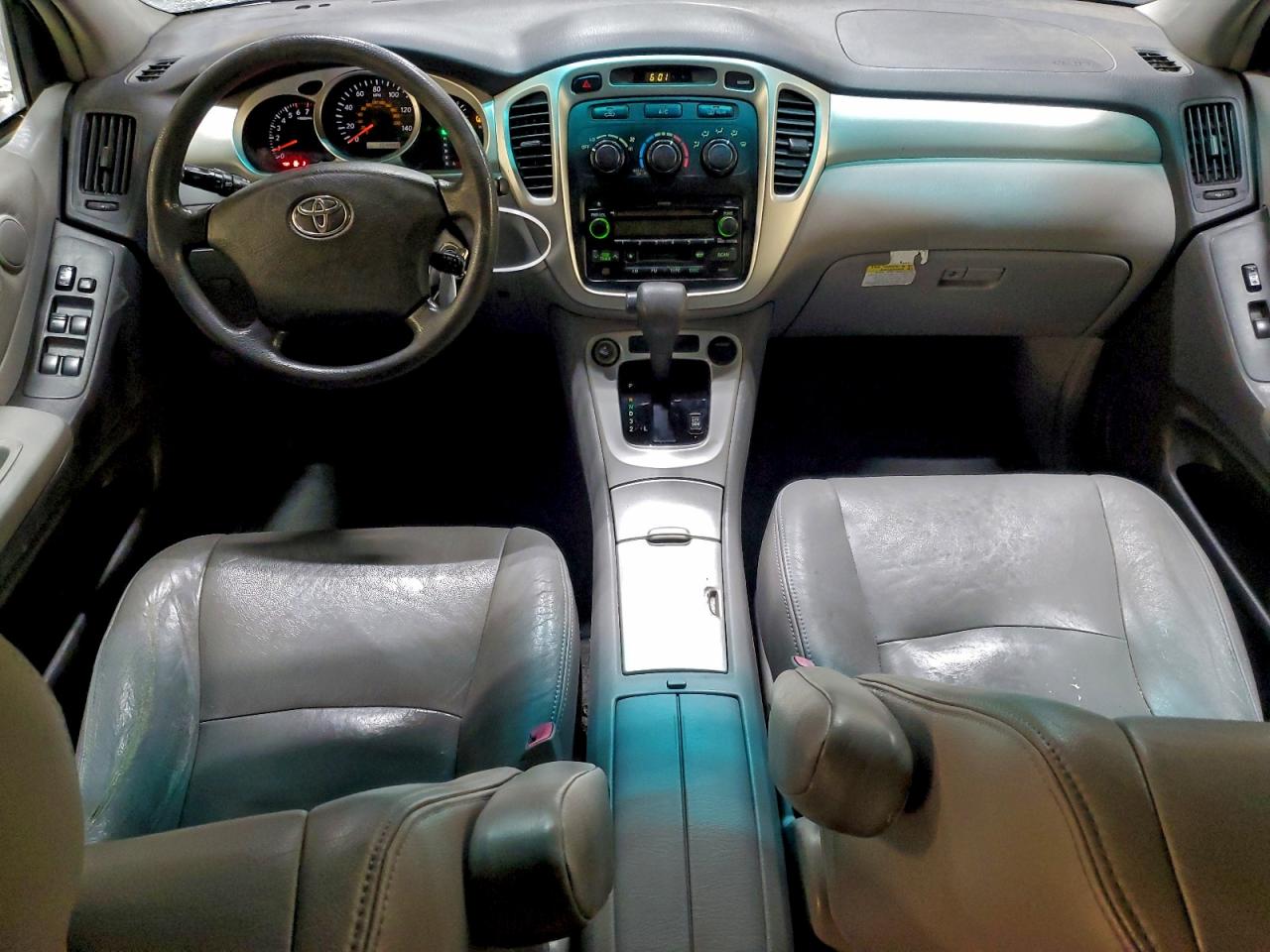 2005 TOYOTA HIGHLANDER LIMITED photo 8