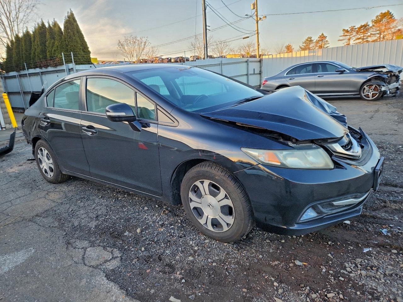 2013 HONDA CIVIC HYBRID photo 4