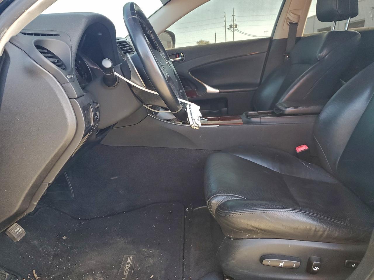 2007 LEXUS IS 250 photo 7