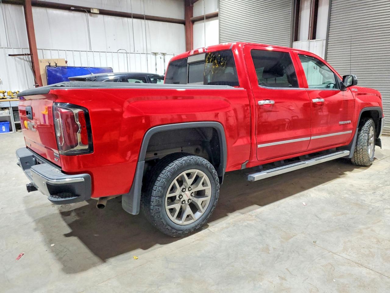 2017 GMC SIERRA K1500 SLT photo 3