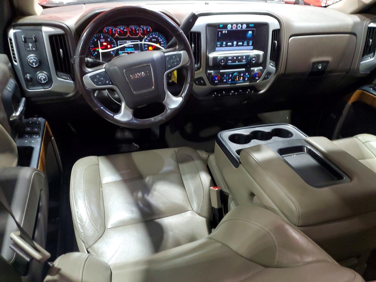 2017 GMC SIERRA K1500 SLT photo 8