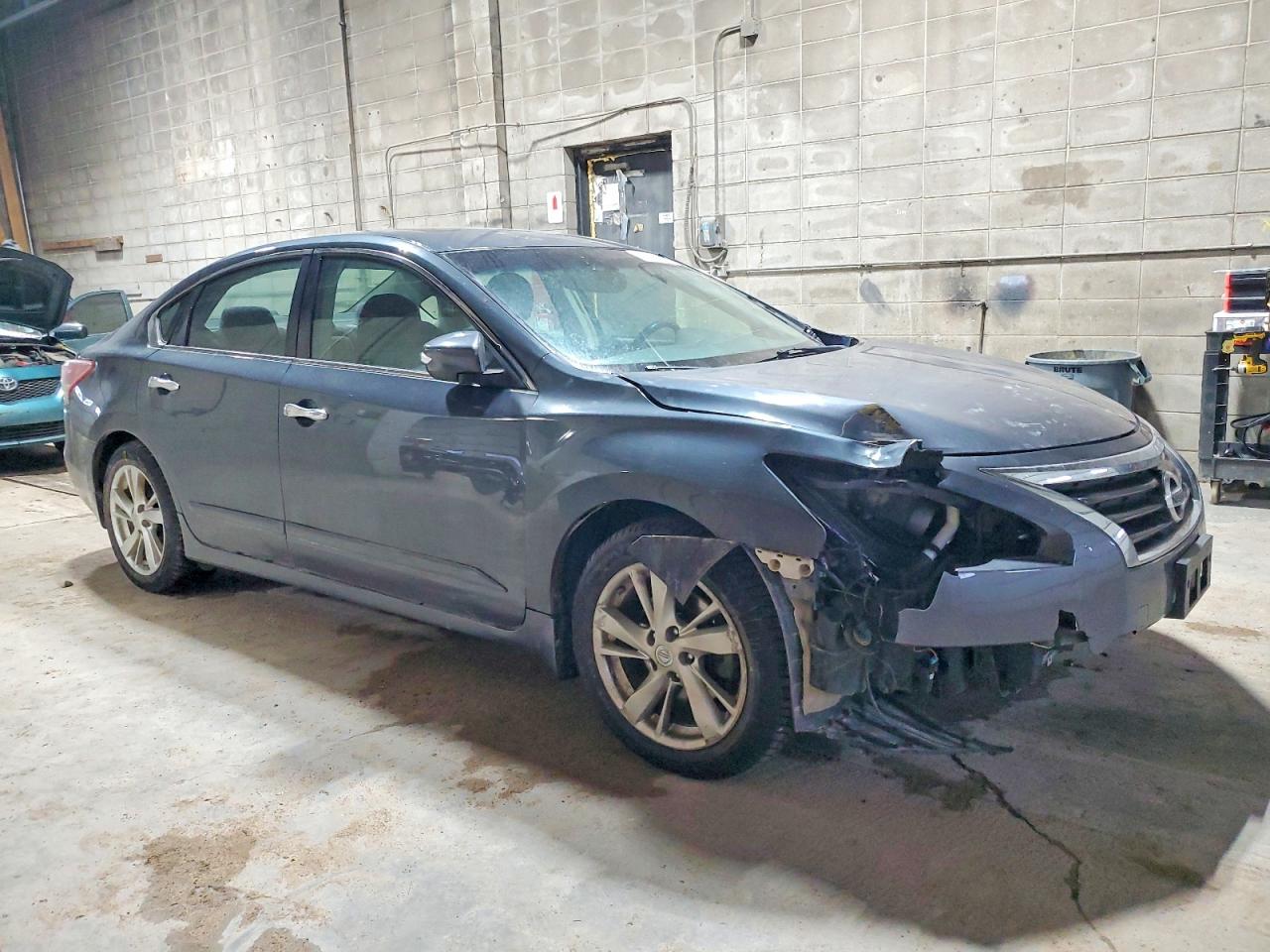 2013 NISSAN ALTIMA 2.5 photo 4