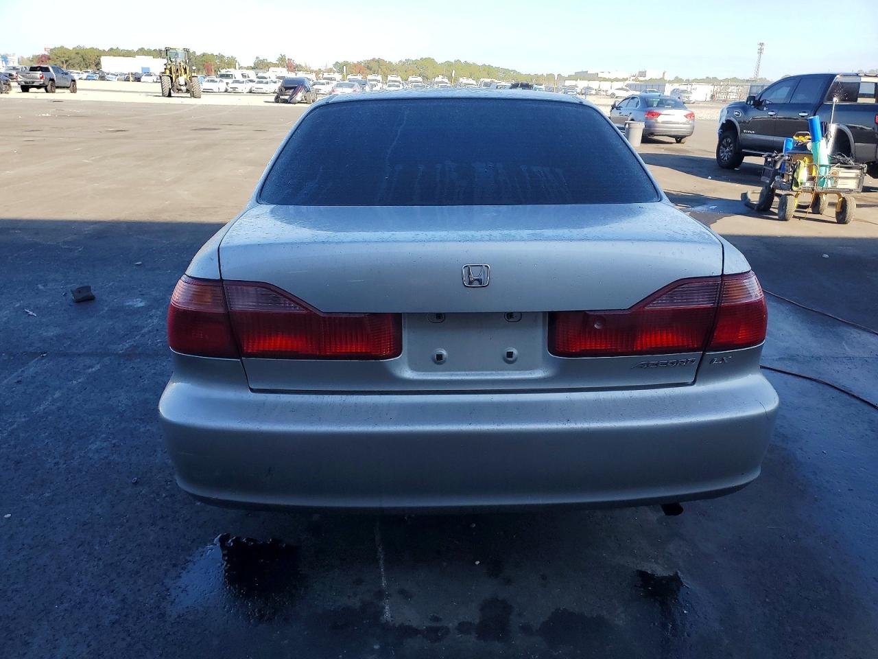 1999 HONDA ACCORD LX photo 6