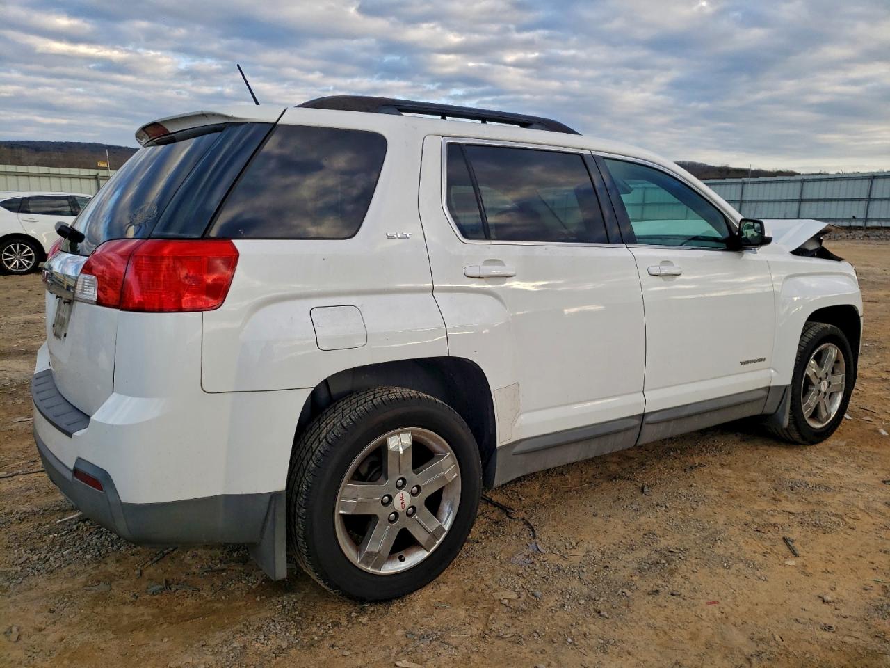 2013 GMC TERRAIN SLT photo 7