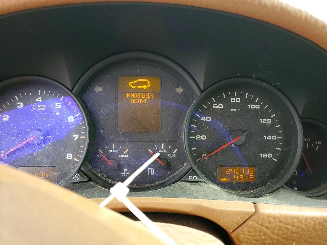 2009 PORSCHE CAYENNE photo 17