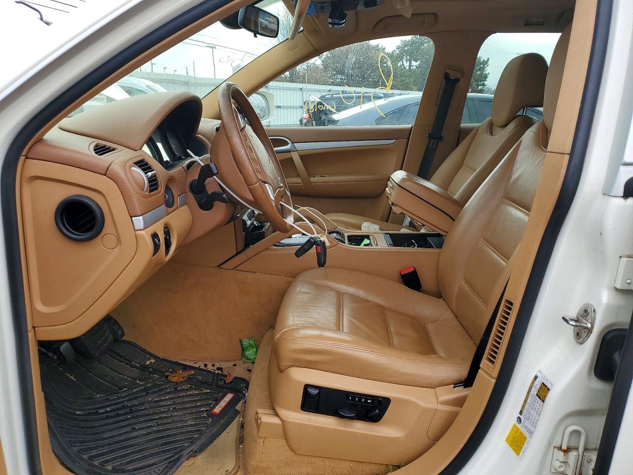 2009 PORSCHE CAYENNE photo 13