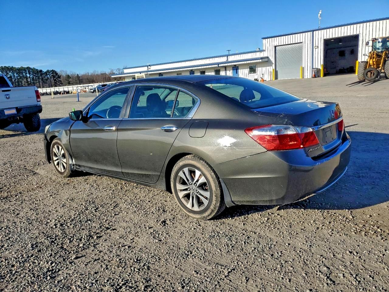 2013 HONDA ACCORD LX photo 2
