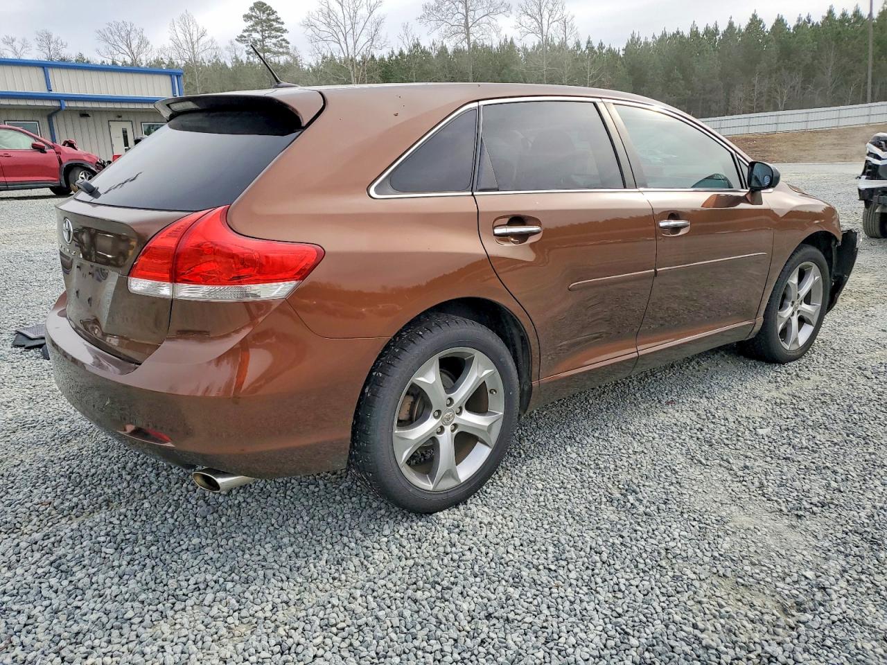 2009 TOYOTA VENZA photo 3