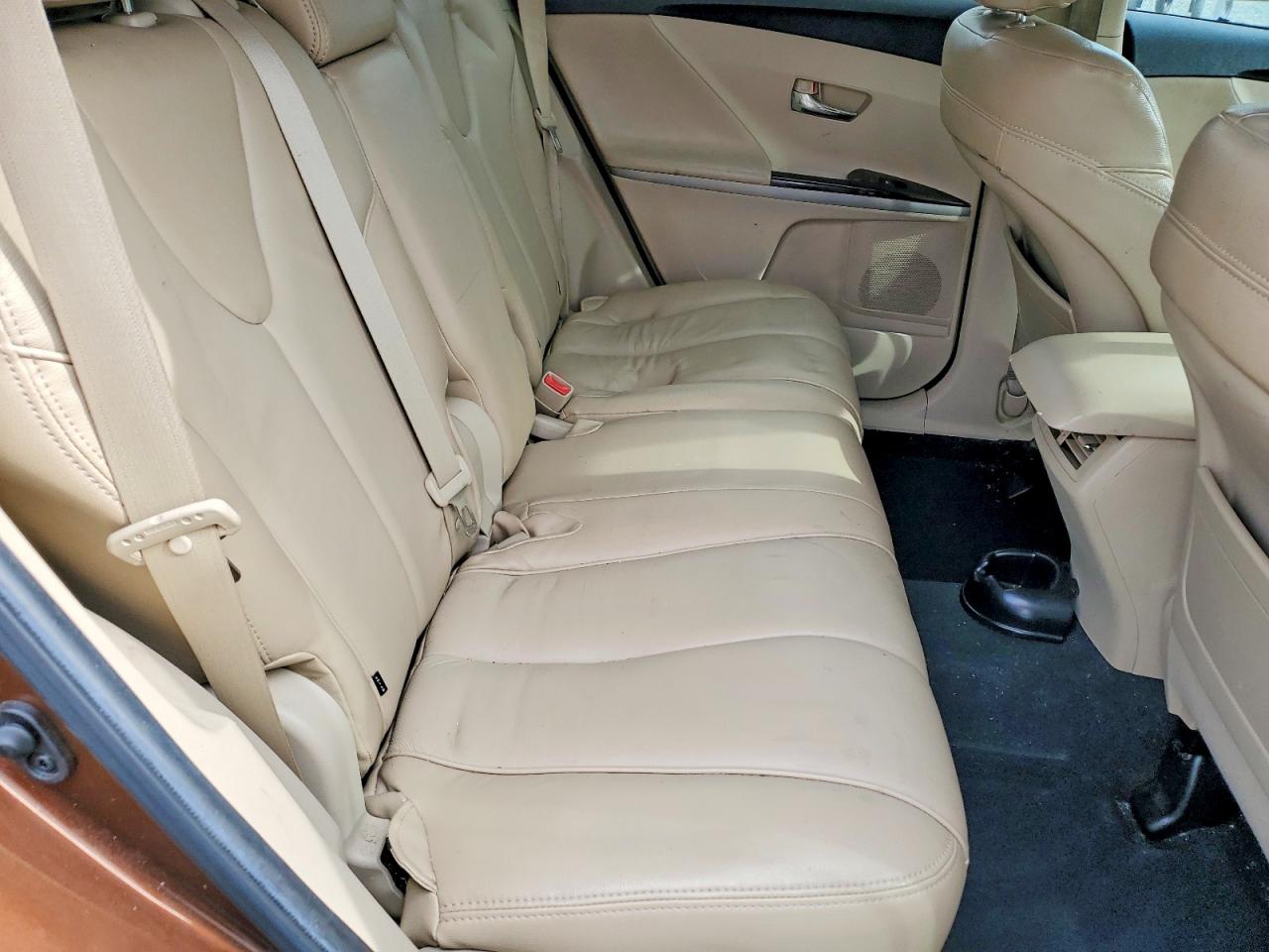 2009 TOYOTA VENZA photo 11