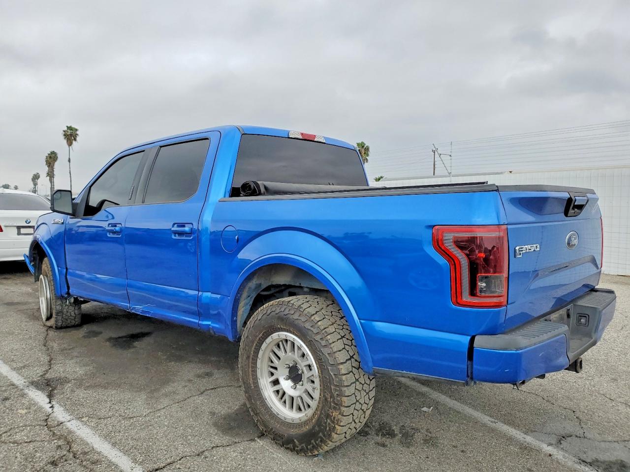 2015 FORD F150 SUPERCREW photo 2