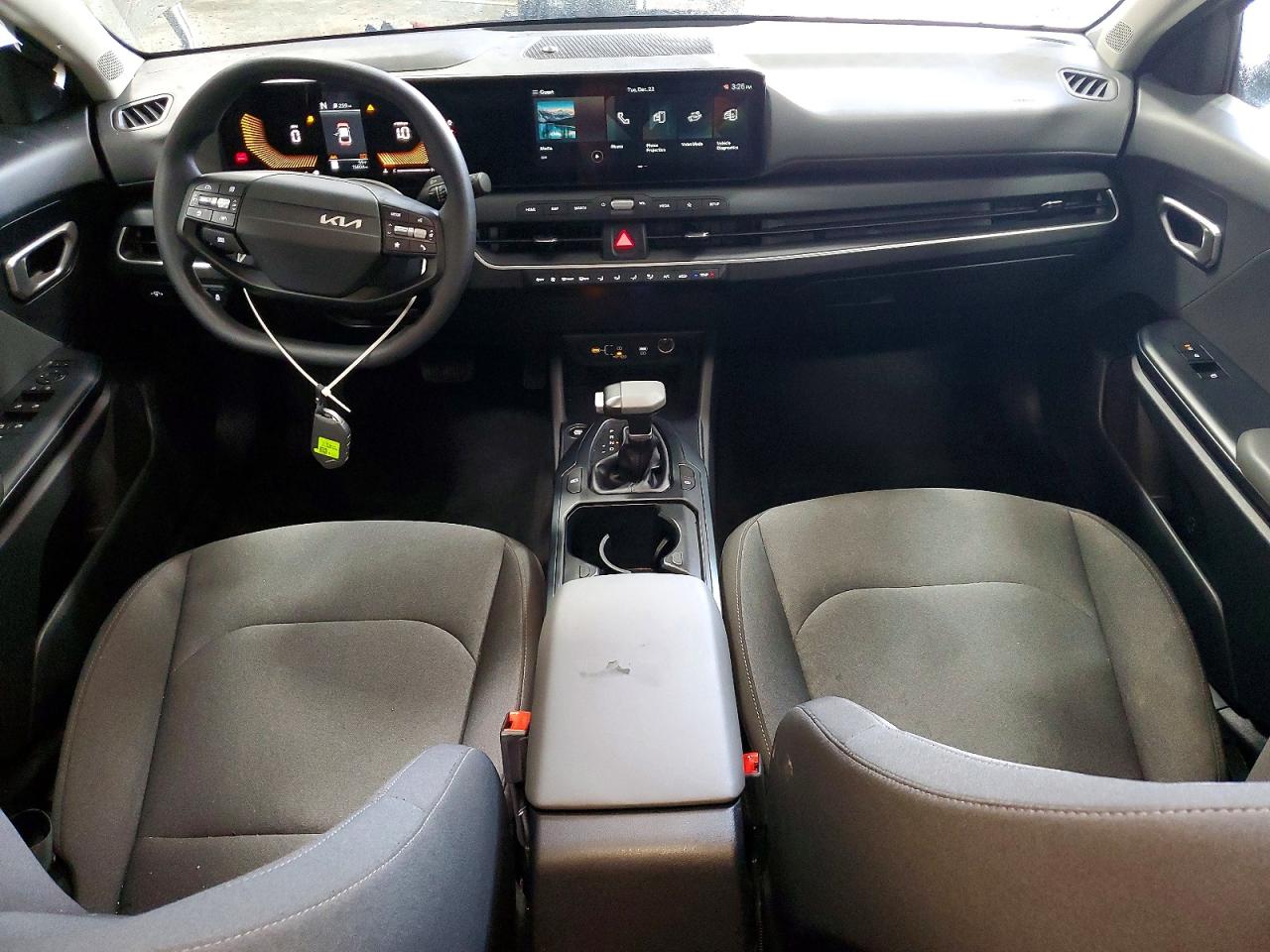 2025 KIA K4 LX photo 8