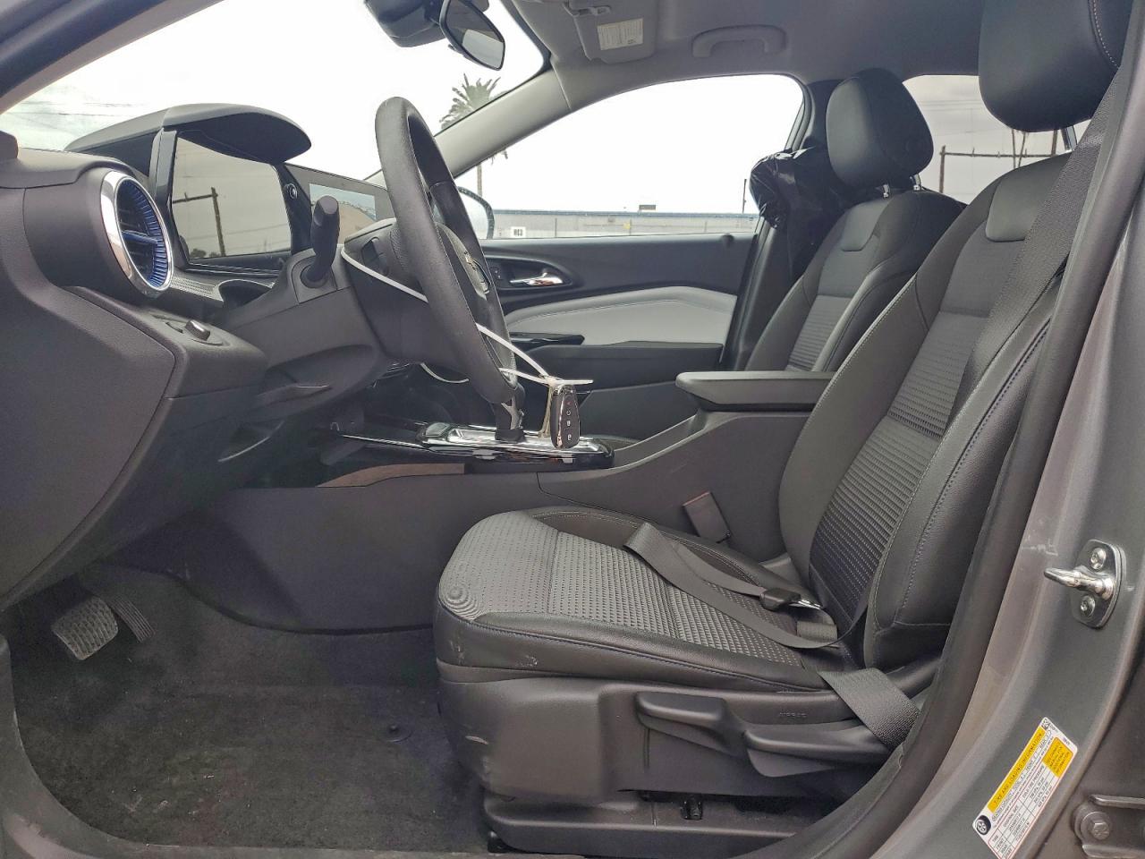 2025 CHEVROLET TRAX 1LT photo 7
