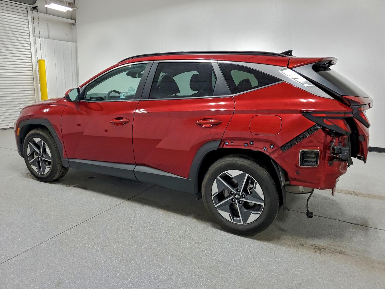 2025 HYUNDAI TUCSON SEL photo 2