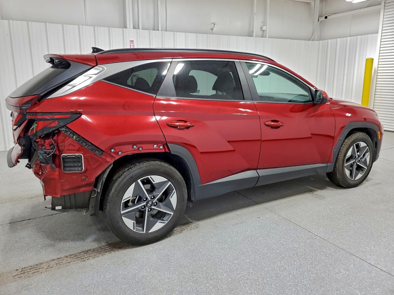 2025 HYUNDAI TUCSON SEL photo 3