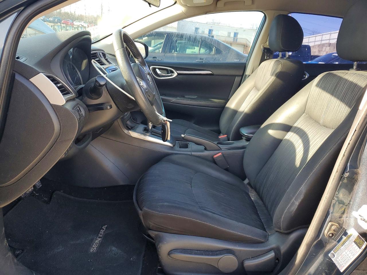 2017 NISSAN SENTRA S photo 7