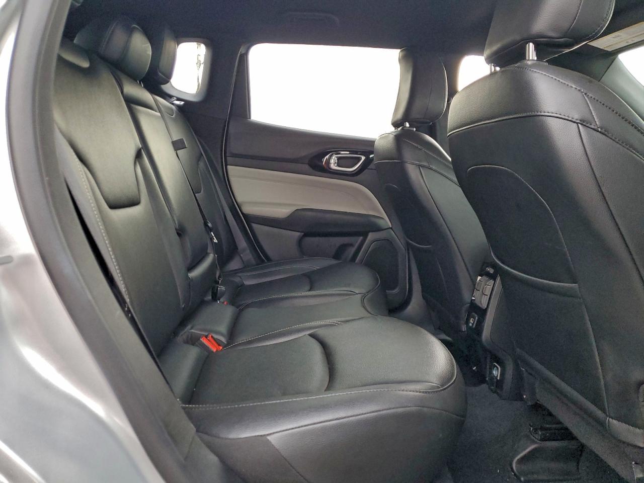 2025 JEEP COMPASS LIMITED photo 11
