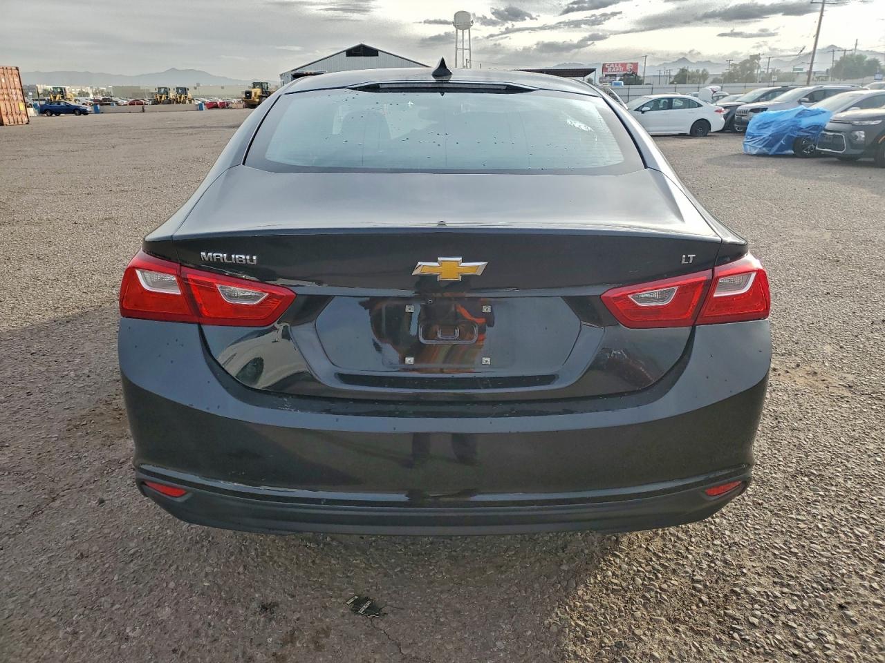 2023 CHEVROLET MALIBU LT photo 6