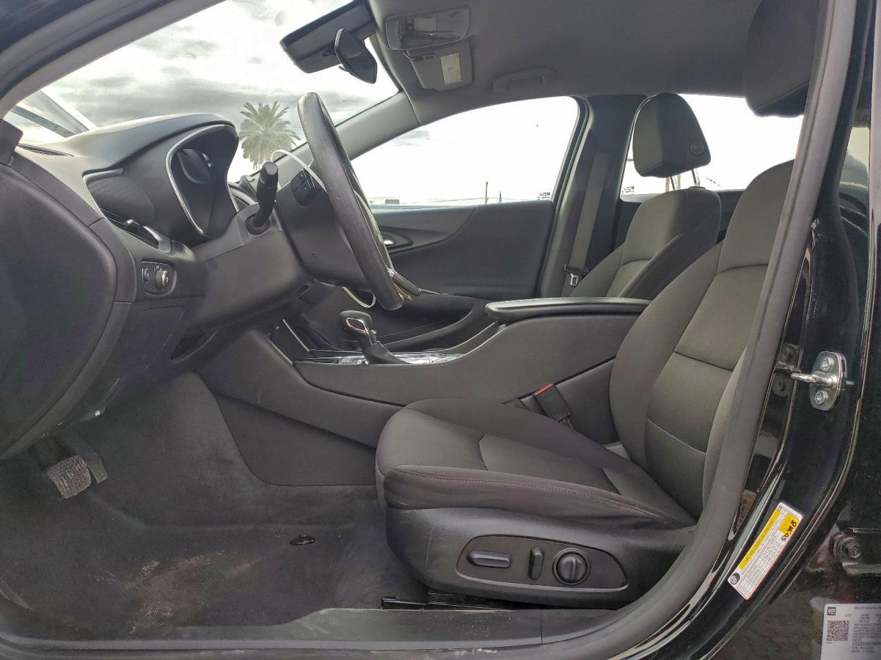 2023 CHEVROLET MALIBU LT photo 7