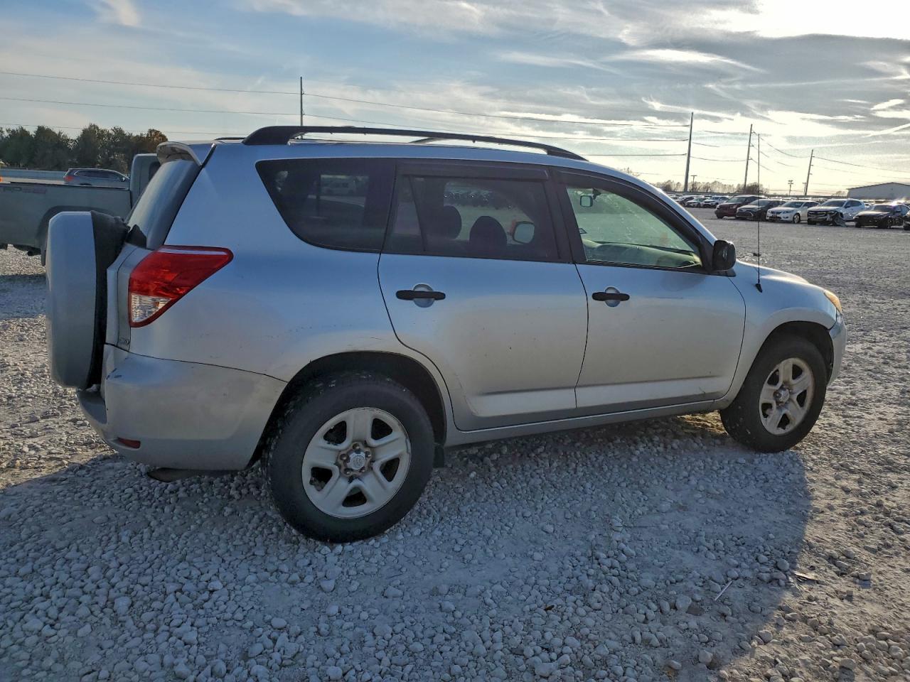 2006 TOYOTA RAV4 photo 3